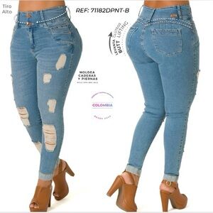 High-Waisted Blue Colombian Buttlifting  Jeans